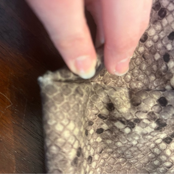 Le Pilage Saks Exclusive Large Shoulder Tote in Snakeskin - Picture 8 of 14